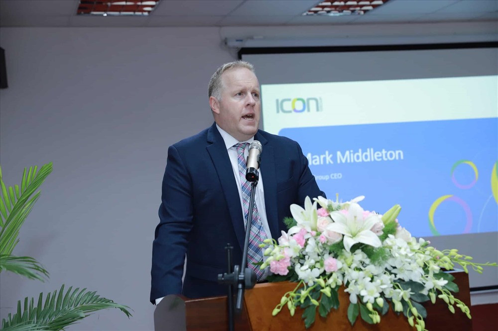Ông Mark Middleton - Tổng GĐ ICON Group nhấn mạnh: Hợp tác Vinmec - ICON là bước tiến mới để 2 bên chuyển giao kinh nghiệm và các phương pháp điều trị ung thư tiên tiến ở Việt Nam.