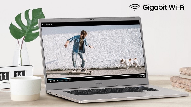 Chromebook4 với khả năng kết nối Gigabit Wi-Fi.