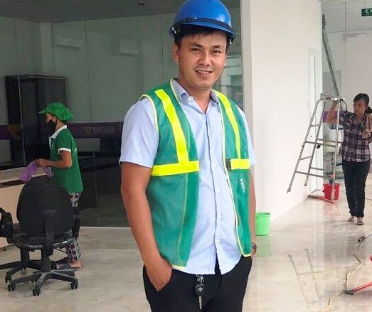 Nguyễn Thanh Phím đang thành công với dịch vụ dọn vệ sinh công nghiệp. Ảnh: K.L
