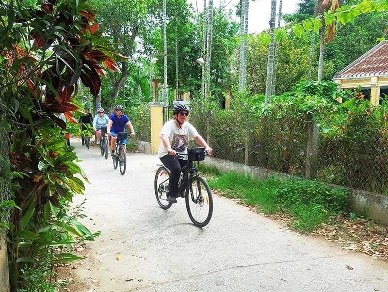 Vùng ven các di sản cần nghiên cứu phát triển mô hình farmstay một cách bài bản để hút dòng khách truyền thống. Ảnh: Q.T