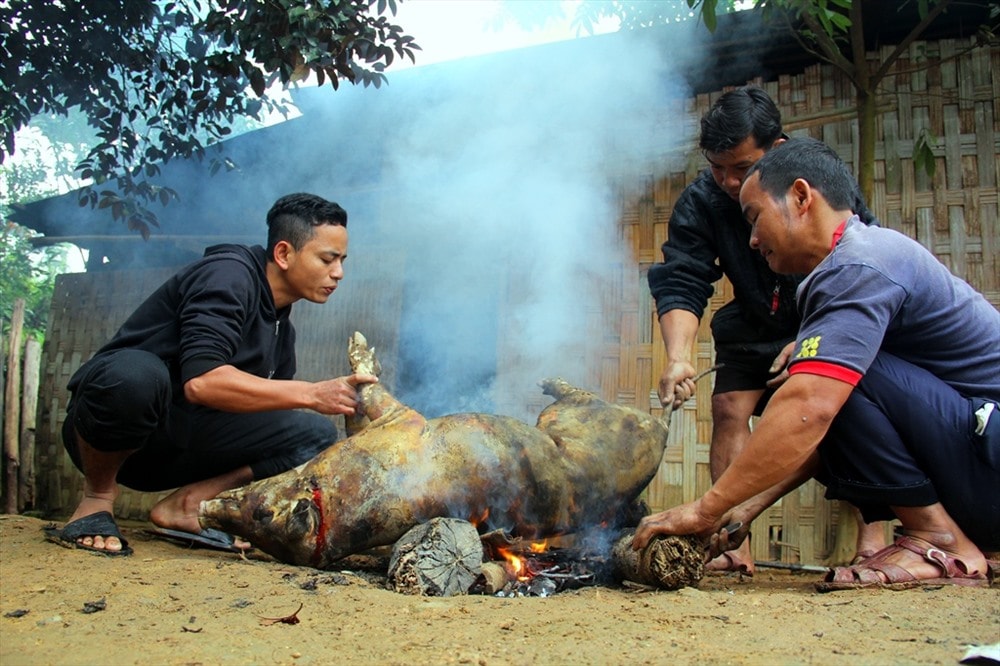 Cuối năm, người vùng cao tất bật với nhiều hoạt động mừng lúa mới. Ảnh: Đ.N