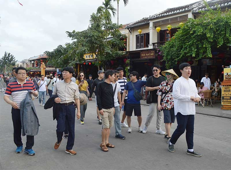 Thị trường khách châu Á du lịch đến Quảng Nam đang chiếm ưu thế trong vài năm trở lại đây. Ảnh: V.L