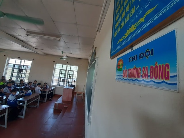 Lớp đảo Trường Sa Đông.