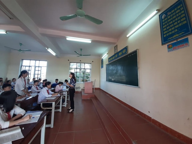 Mô hình này giúp các em nắm vững về chủ quyền biển đảo và  khơi dậy lòng yêu Tổ quốc hơn.