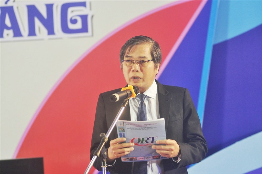 Giám đốc Đài PT-TH Quảng Nam Mai Văn Tư phát biểu khai mạc chương trình Học trò xứ Quảng mùa thứ 5. Ảnh: X.P