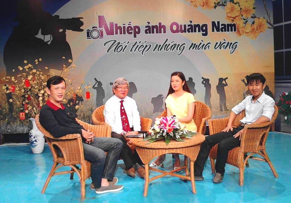 Talks about Quang Nam photography