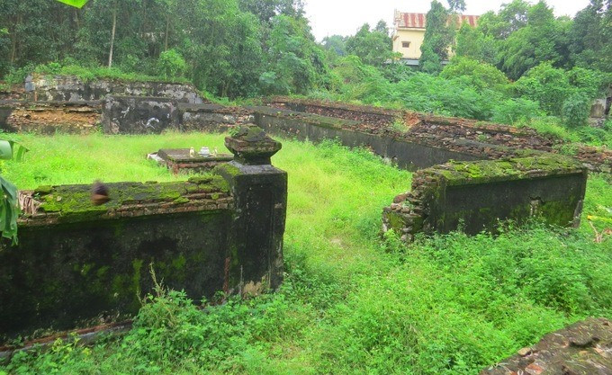 Lăng mộ của Nguyễn Phước Lan ở Huế.