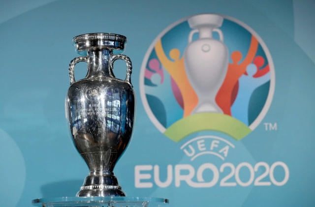 Euro 2020 chính thức hoãn lại sang năm 2021