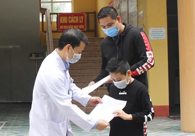 Bệnh nhân 11 tuổi được công bố khỏi bện(Ảnh: CTV/Vietnam+)