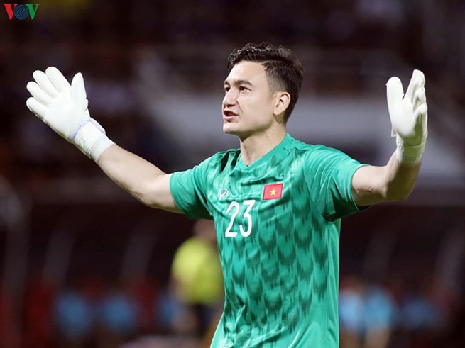  Đặng Văn Lâm có thể không được về dự AFF Cup 2020.