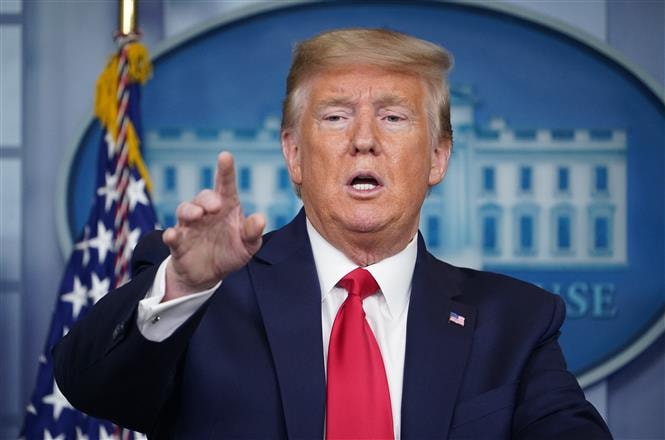  Tổng thống Mỹ Donald Trump phát biểu tại cuộc họp báo ở Washington, DC, ngày 8/4/2020. Ảnh: AFP/TTXVN