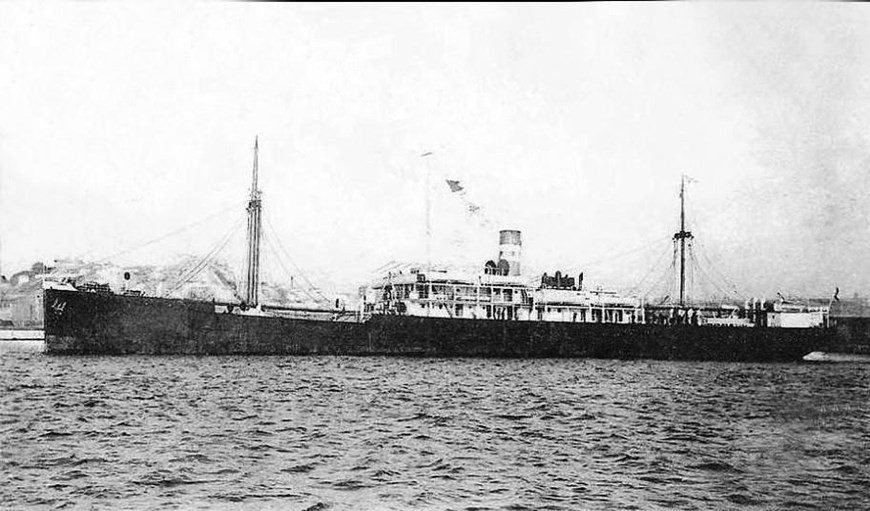 Ngày 5-6-1911, tại cảng Sài Gòn, người thanh niên yêu nước Nguyễn Tất Thành (Chủ tịch Hồ Chí Minh) quyết tâm ra đi trên con tàu Đô đốc Latouche-Tréville để thực hiện hoài bão giải phóng nước nhà khỏi ách nô lệ của thực dân, đế quốc. (Ảnh: Tư liệu-TTXVN phát)