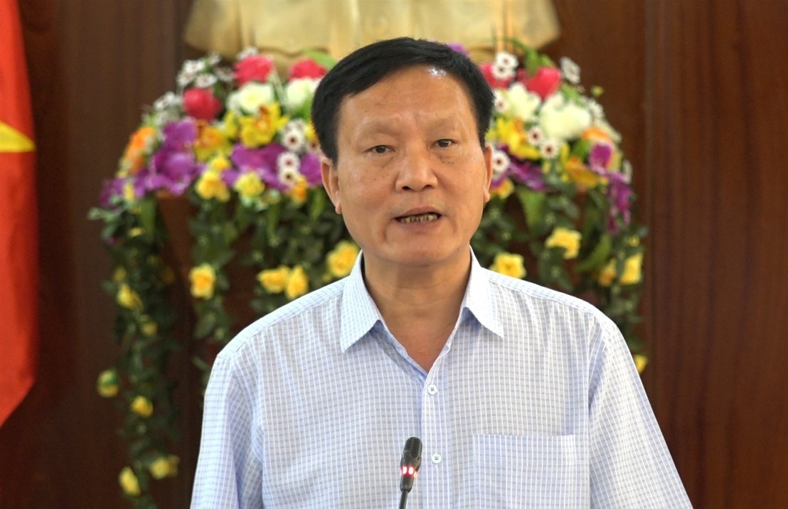 Phó Chủ tịch UBND Trần Đình Tùng phát biểu tại hội nghị. Ảnh: M.L