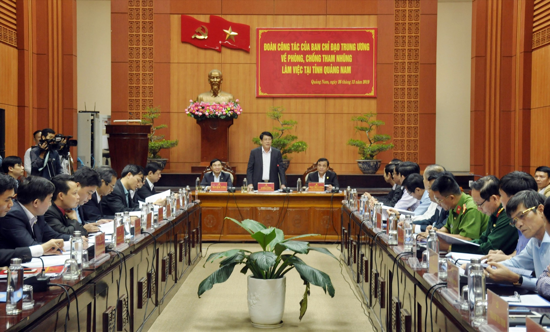 Đoàn công tác của Trung ương làm việc tại Quảng Nam về phòng chống tham nhũng. Ảnh: NGUYÊN ĐOAN