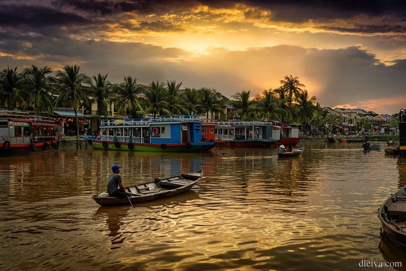 Sunset on a river in Hoi An (Quang Nam province), a UNESCO’s  World Cultural Heritage