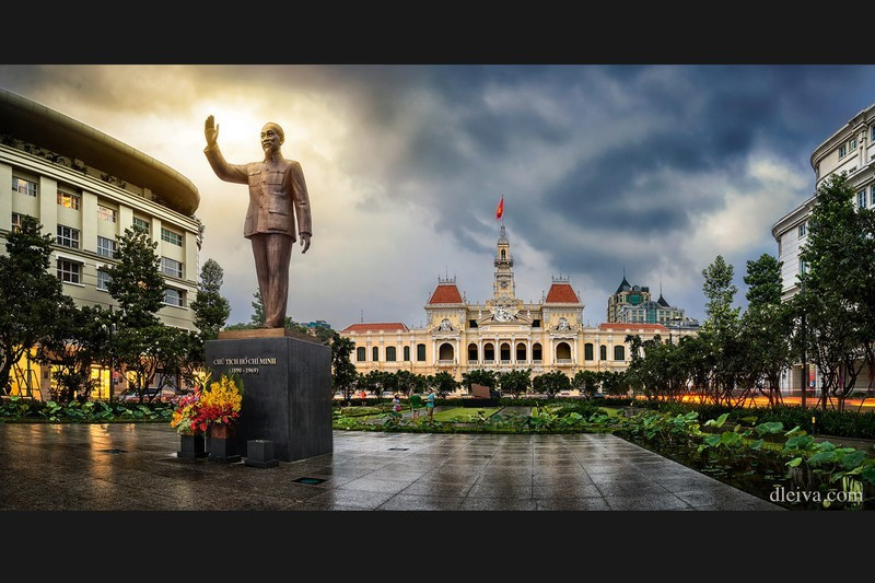 Statue of Uncle Ho in Ho Chi Minh city