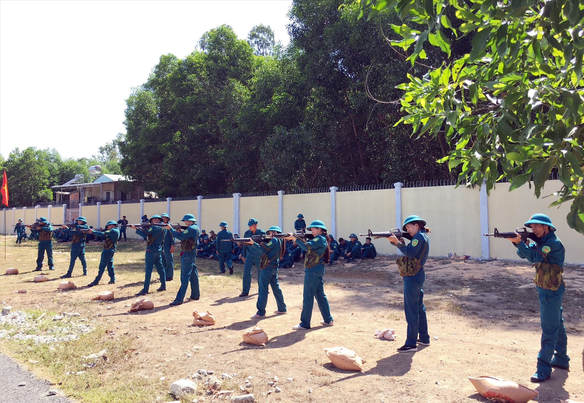 Phú Ninh hoàn thành khóa huấn luyện cho lực lượng dân quân tự vệ năm 2020. Ảnh: HẢI CHÂU