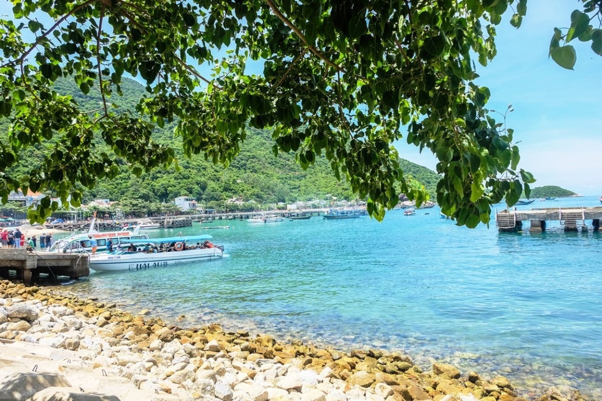 A beautiful view of Cham Islands