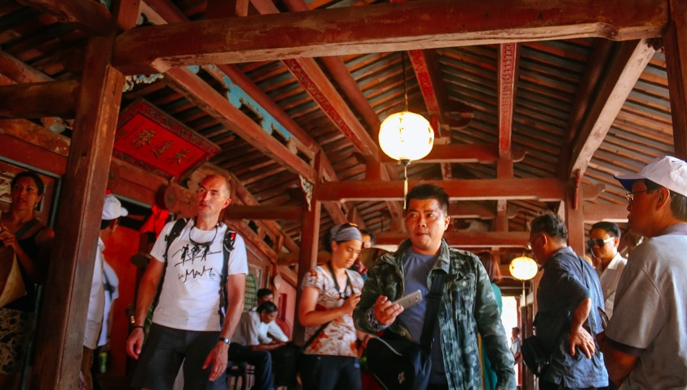 Visitors to Hoi An. Photo: baocantho