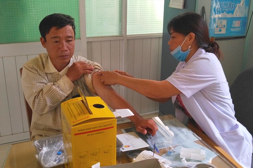 4,7 triệu người sẽ được tiêm vắc xin chống bệnh bạch hầu. Ảnh Thanh Tuấn