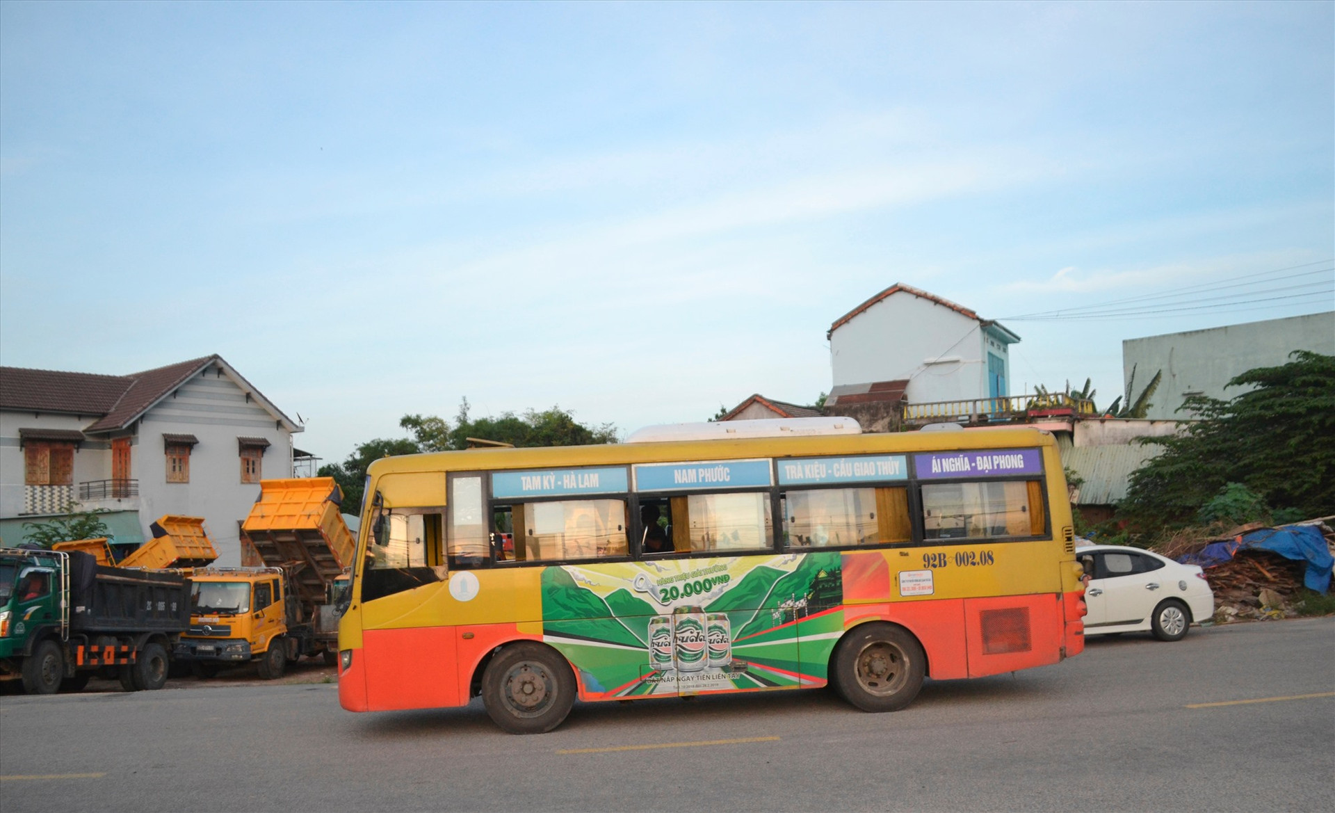 Xe buýt Tam Kỳ - Đại Phong (Đại Lộc) và ngược lại phải tạm dừng hoạt động bắt đầu 0 giờ sáng mai. Ảnh: CT