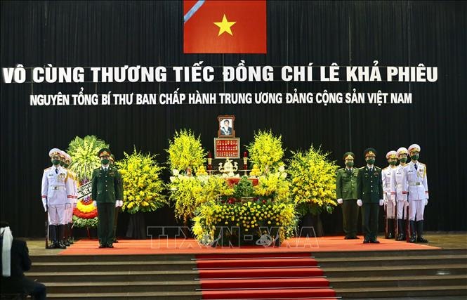 Linh cữu đồng chí Lê Khả Phiêu tại Nhà tang lễ Quốc gia. Ảnh: Dương Giang/TTXVN
