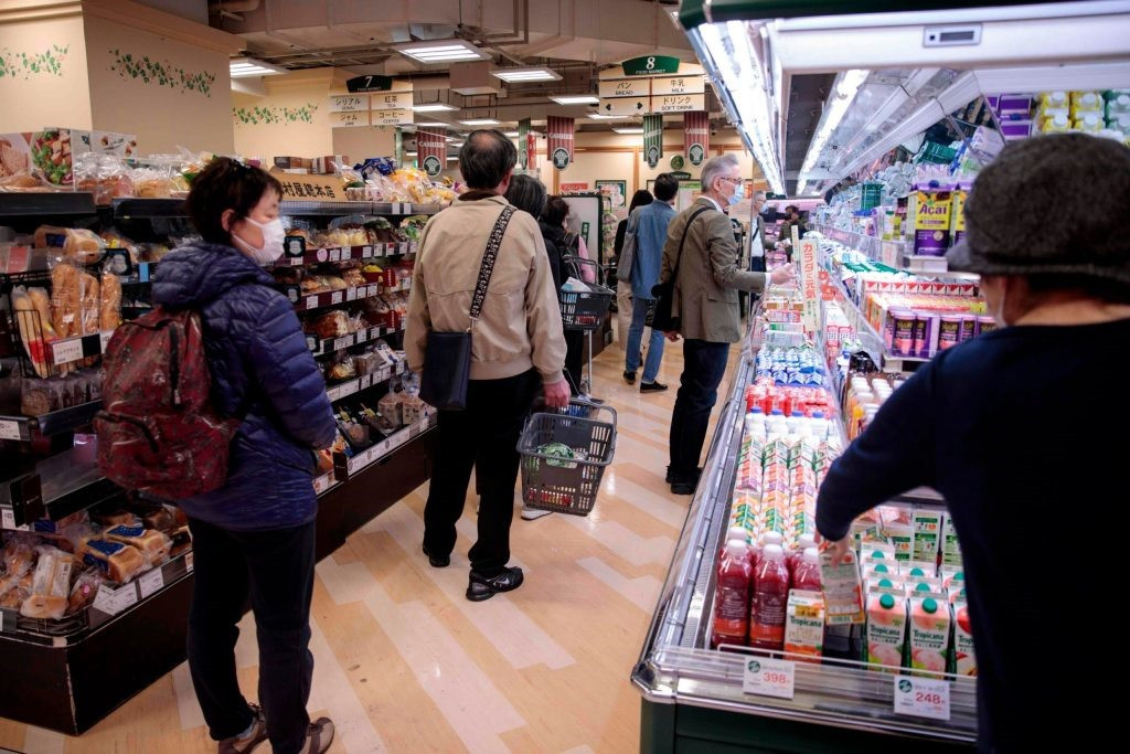 Tại một siêu thị ở Tokyo, Nhật Bản: Ảnh: AFP