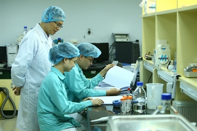 COVID-19 vaccine development at Vaccine and Biological Production No.1 Company (Vabiotech) under the Ministry of Health. — VNA/VNS Photo Bùi Cường