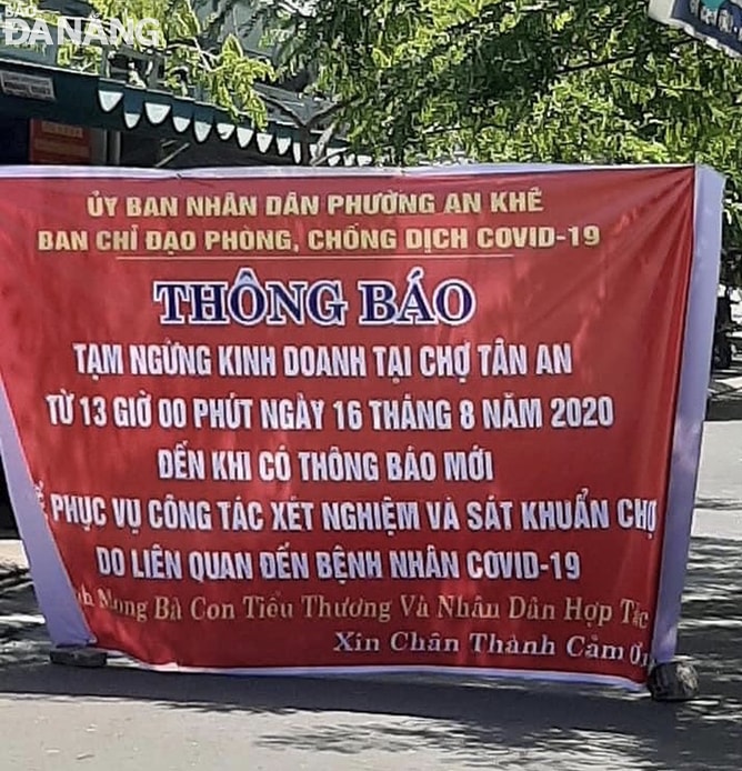 Chợ Tân An tạm thời đóng cửa từ 13 giờ ngày 16-8. Ảnh: M.QUẾ