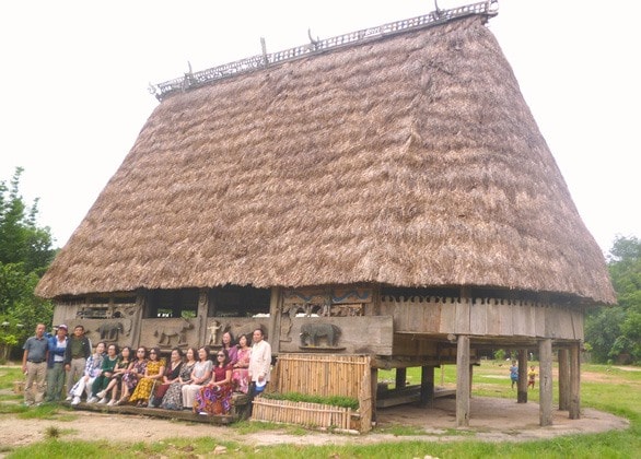 Guoi house in Tay Giang. Photo: tuoitre.vn