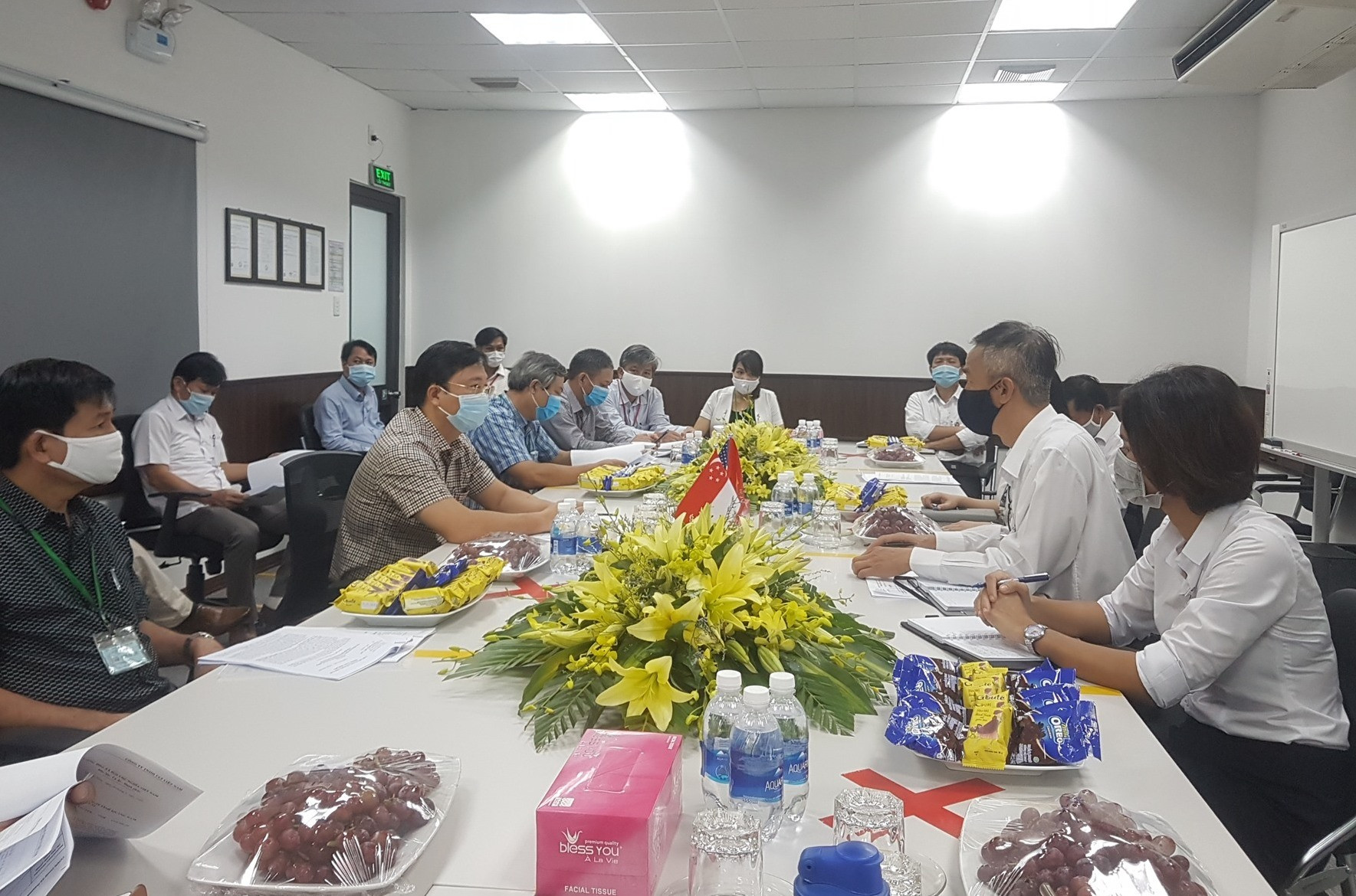 Đoàn công tác của UBND tỉnh làm việc với Công ty CCI Việt Nam. Ảnh: D.L