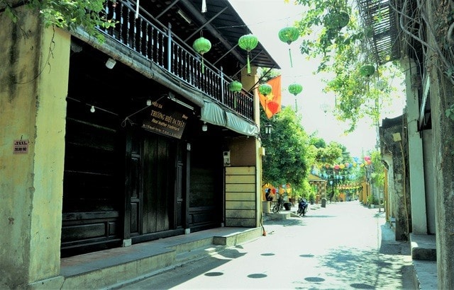 Hoi An city is still quiet on the first day of social distancing ending. Photo: dantri.com.vn