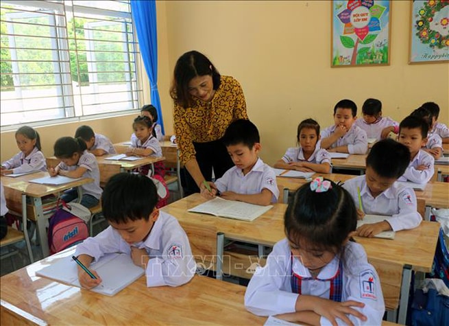 Tiết học của lớp 1C trường Tiểu học Lê Hồng Phong, thành phố Phủ Lý, tỉnh Hà Nam. Ảnh: Đại Nghĩa/TTXVN