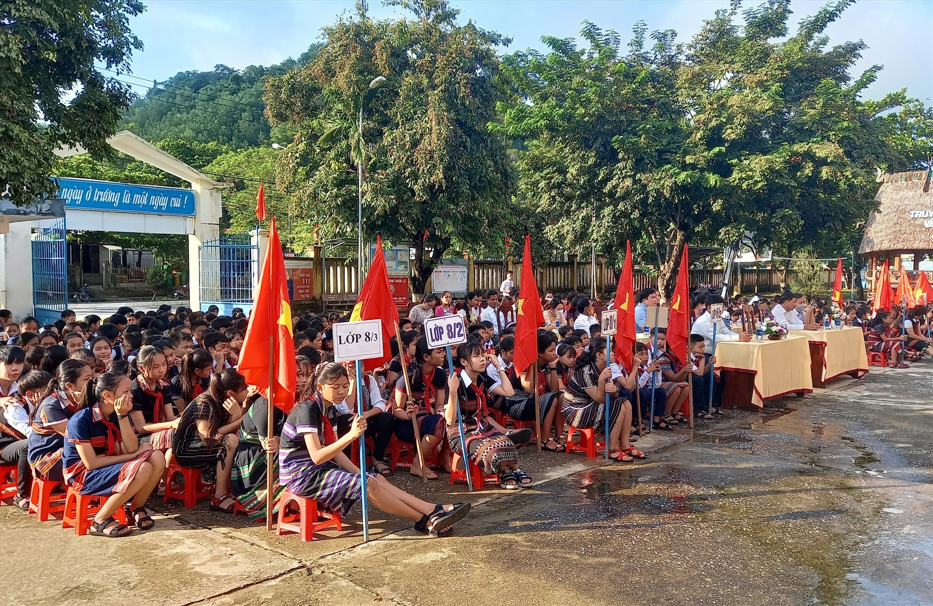 Trường Phổ thông Dân tộc nội trú THCS Nam Giang