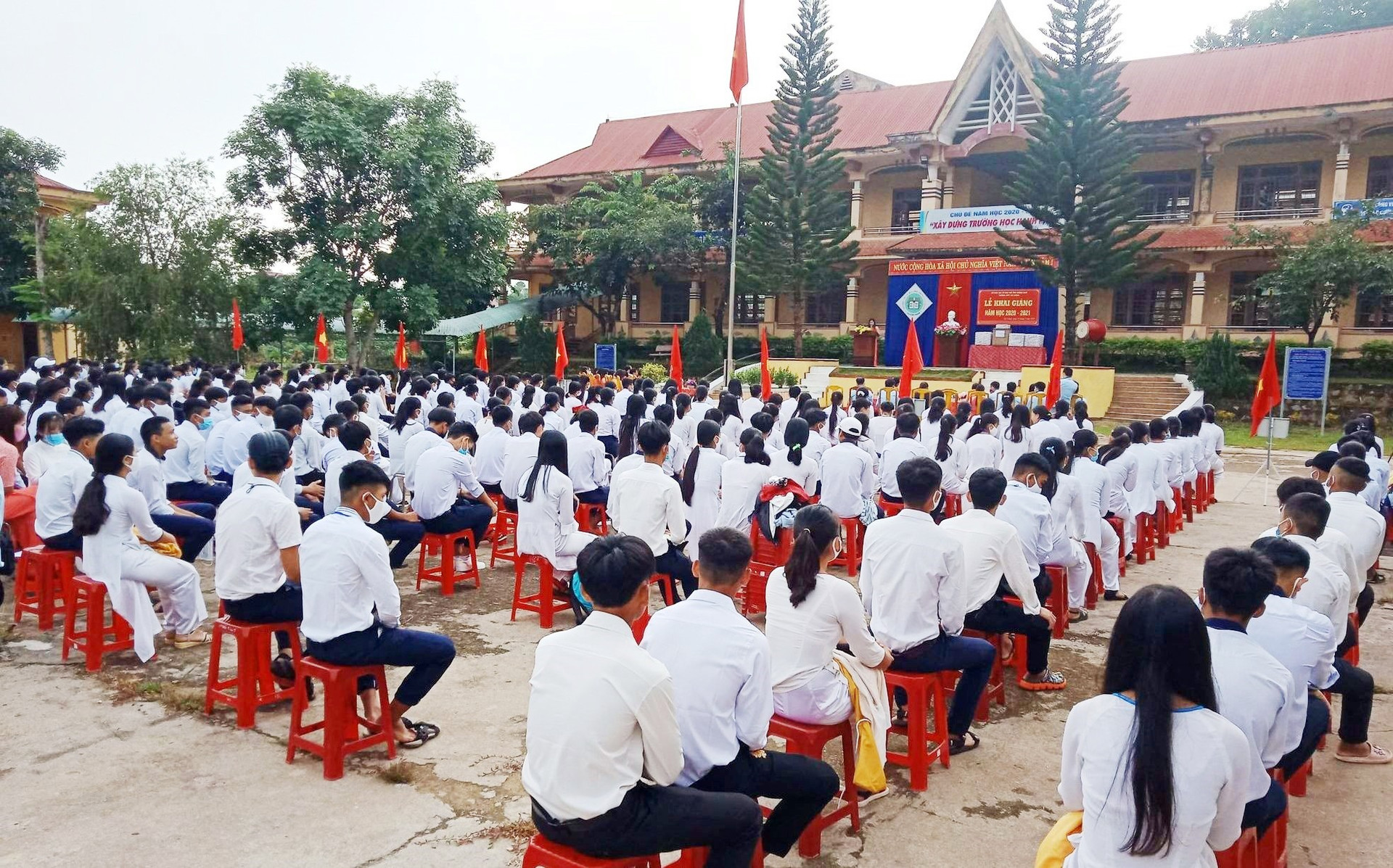 Trường THPT Tây Giang chính thức khai giảng bước vào năm học mới 2020-2021