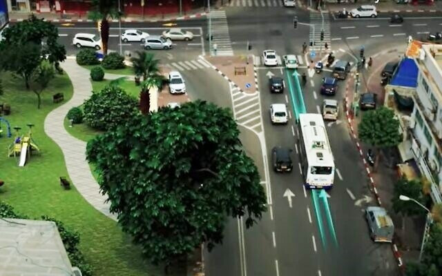 Mô hình đường phố có hệ thống sạc điện không dây ở Tel Aviv. Ảnh: ElectReon
