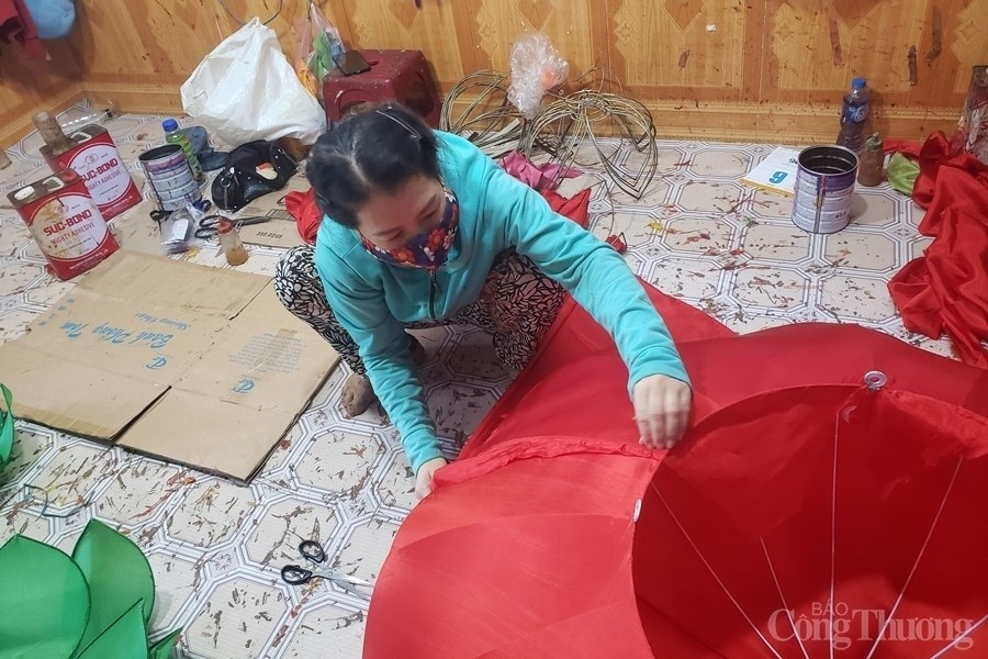 Making a large lantern