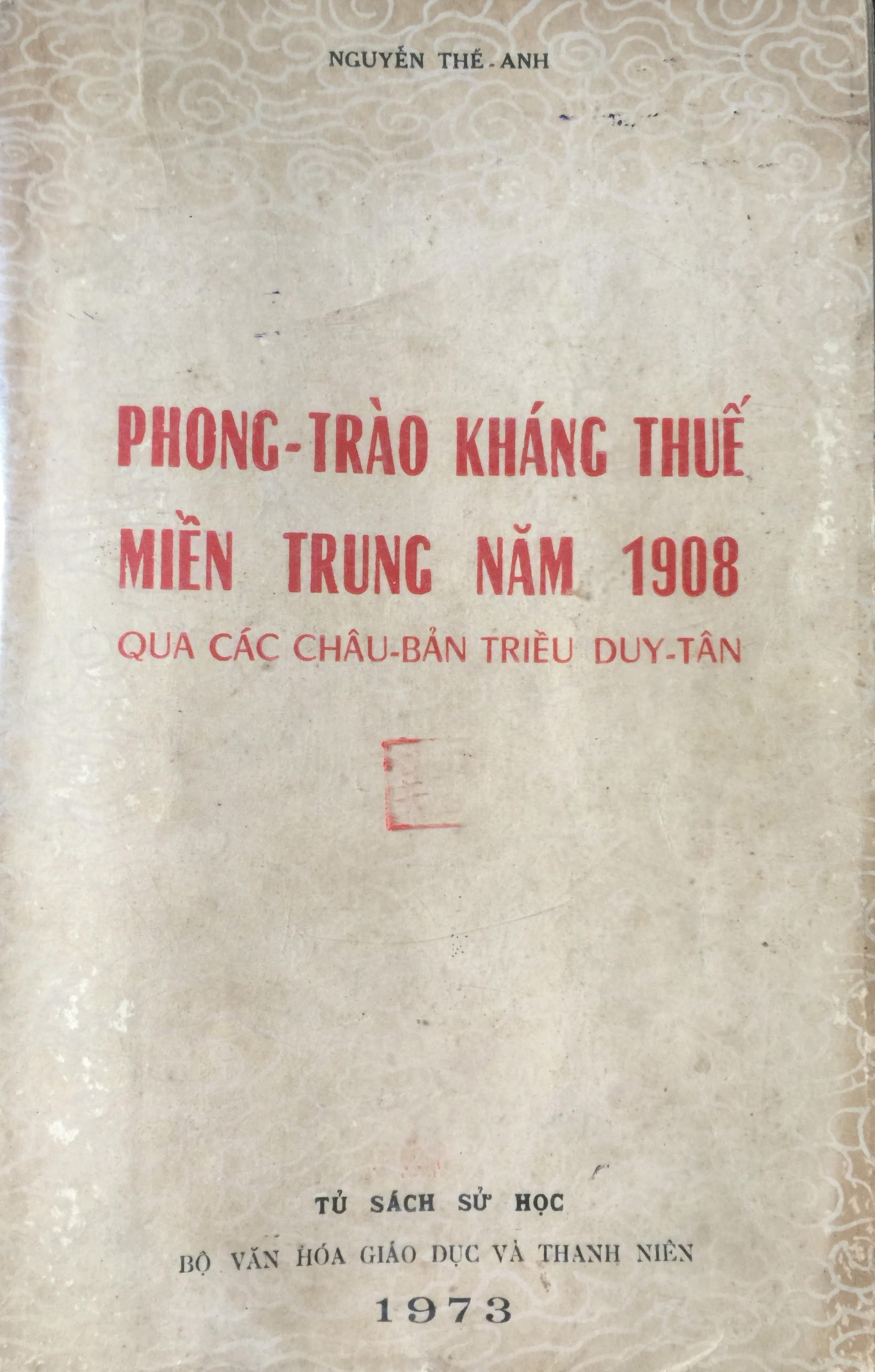 Bìa sách Phong trào kháng thuế miền Trung năm 1908. (Ảnh minh họa)