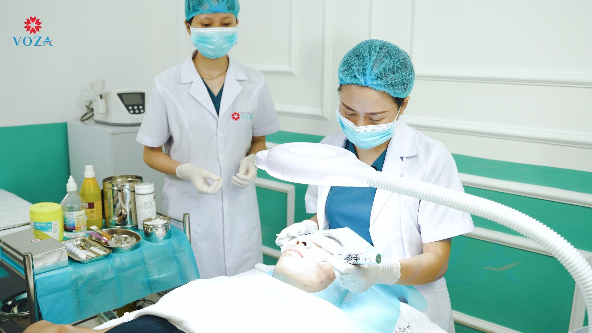 Công nghệ điều trị sẹo rỗ Plasma Scar tiên tiến nhất 2020 tại Viện thẩm mỹ Voza