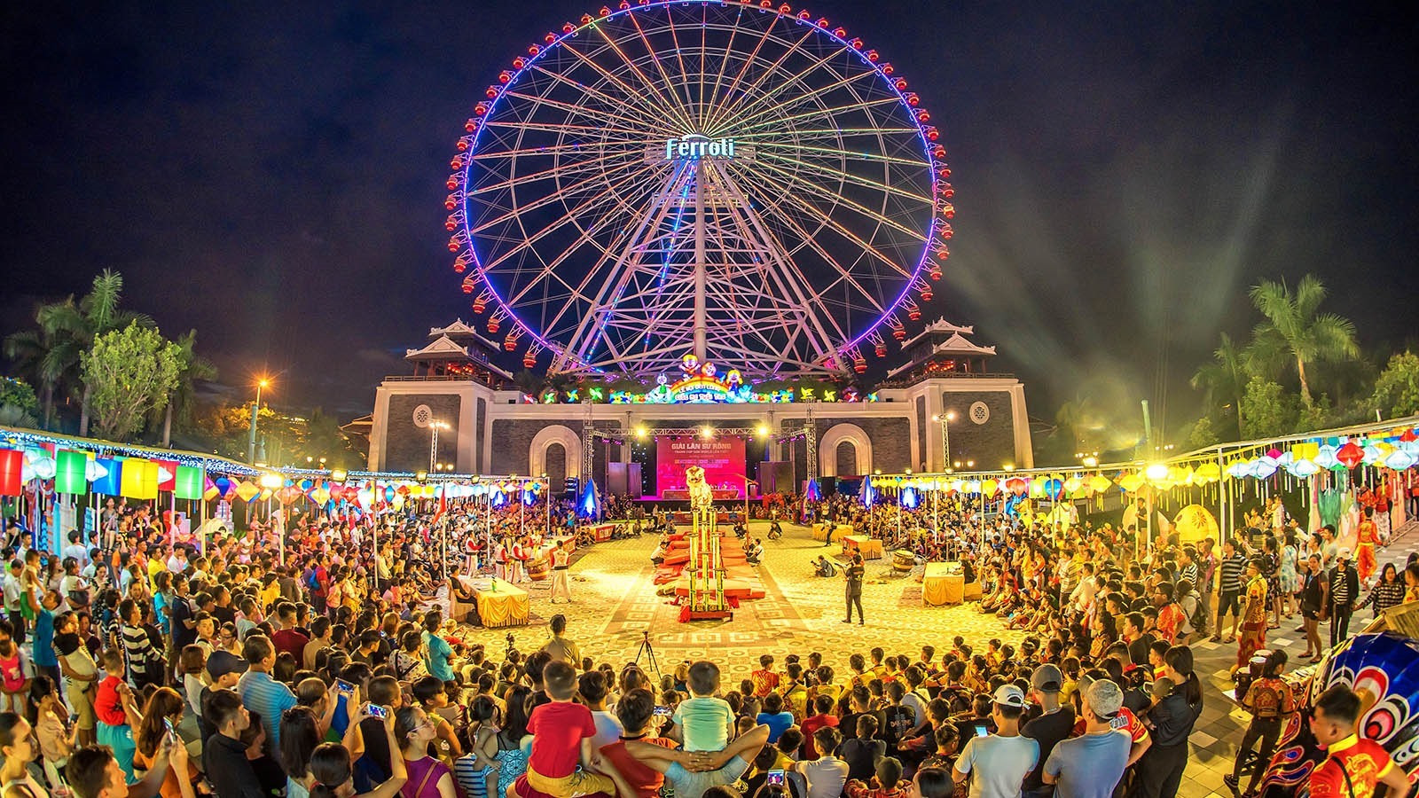 Quảng trường Công viên châu Á - địa điểm sẽ diễn ra chương trình khai mạc hoành tráng Lễ hội “Đà Nẵng -Chào năm mới 2021“. Ảnh QL
