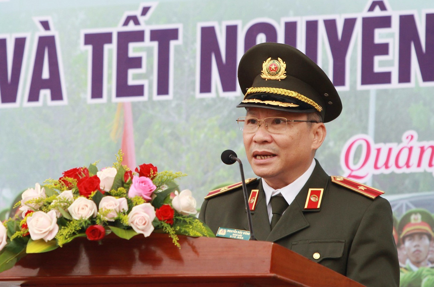 Thiếu tướng Nguyễn Đức Dũng chính thức phát lệnh cho toàn lực lượng ra quân thực hiện đợt cao điểm. Ảnh: T.C