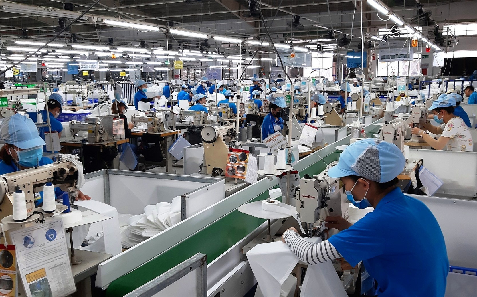 Năm 2020 giá trị sản xuất công nghiệp - tiểu thủ công nghiệp của Duy Xuyên đạt 4.491 tỷ đồng, tăng 9,1% so với năm ngoái. Ảnh: T.L