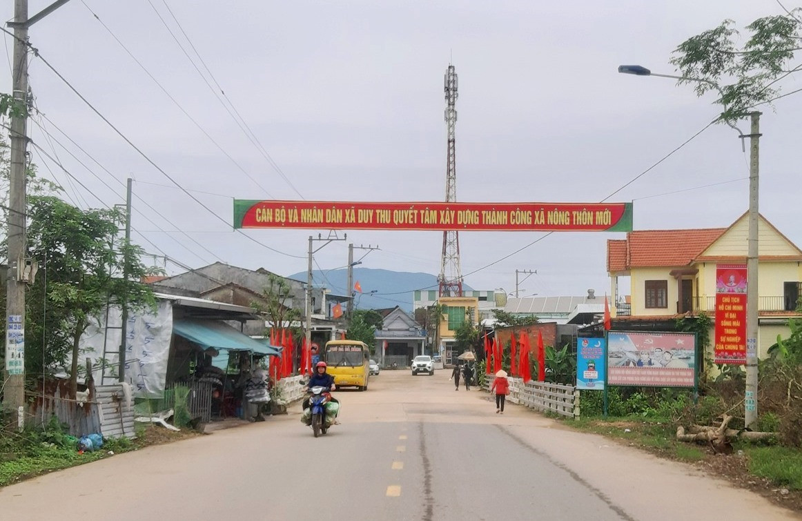 Xây dựng NTM tại huyện Duy Xuyên. Ảnh: P.T
