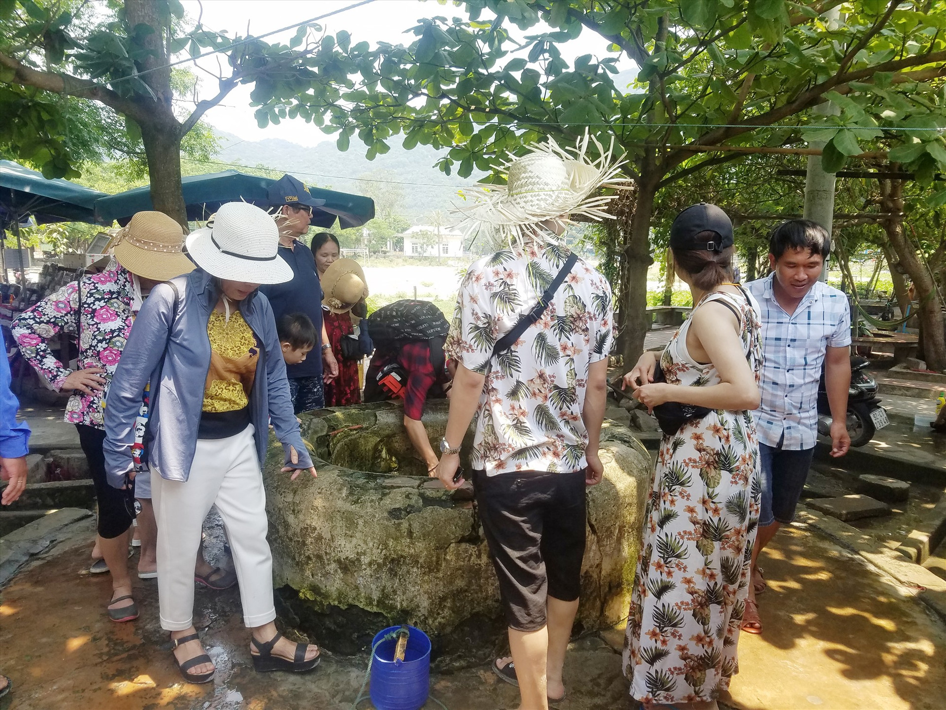 Giai thoại thú vị xung quanh giếng cổ ở Cù Lao Chàm khiến du khách tò mò khám phá. Ảnh: Q.T