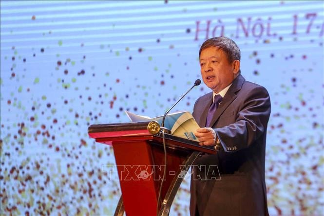Nhạc sĩ Đỗ Hồng Quân, Chủ tịch Hội Nhạc sĩ Việt Nam phát biểu khai mạc buổi lễ. Ảnh: Tuấn Đức/TTXVN