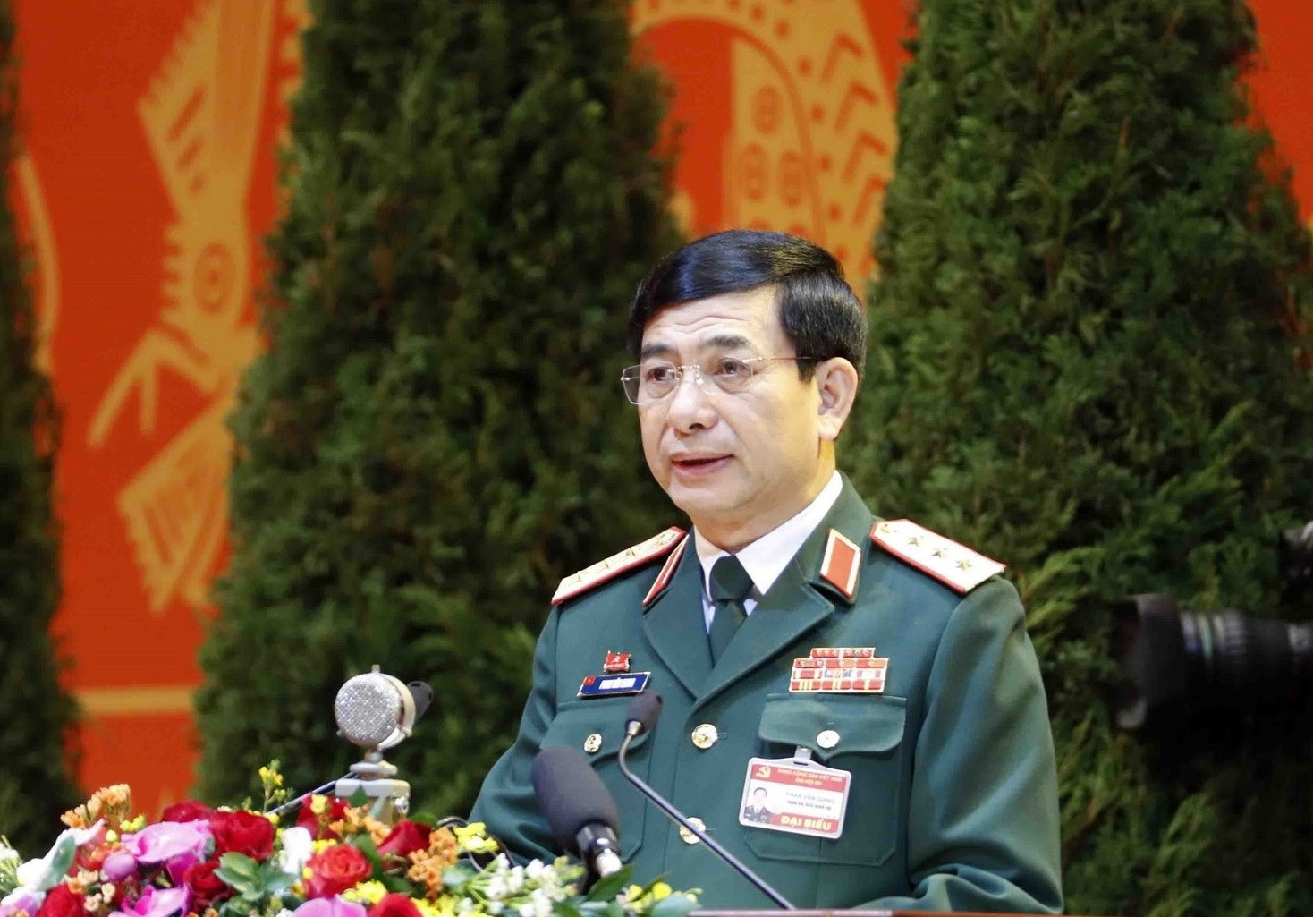 Trung tướng Phan Văn Giang.