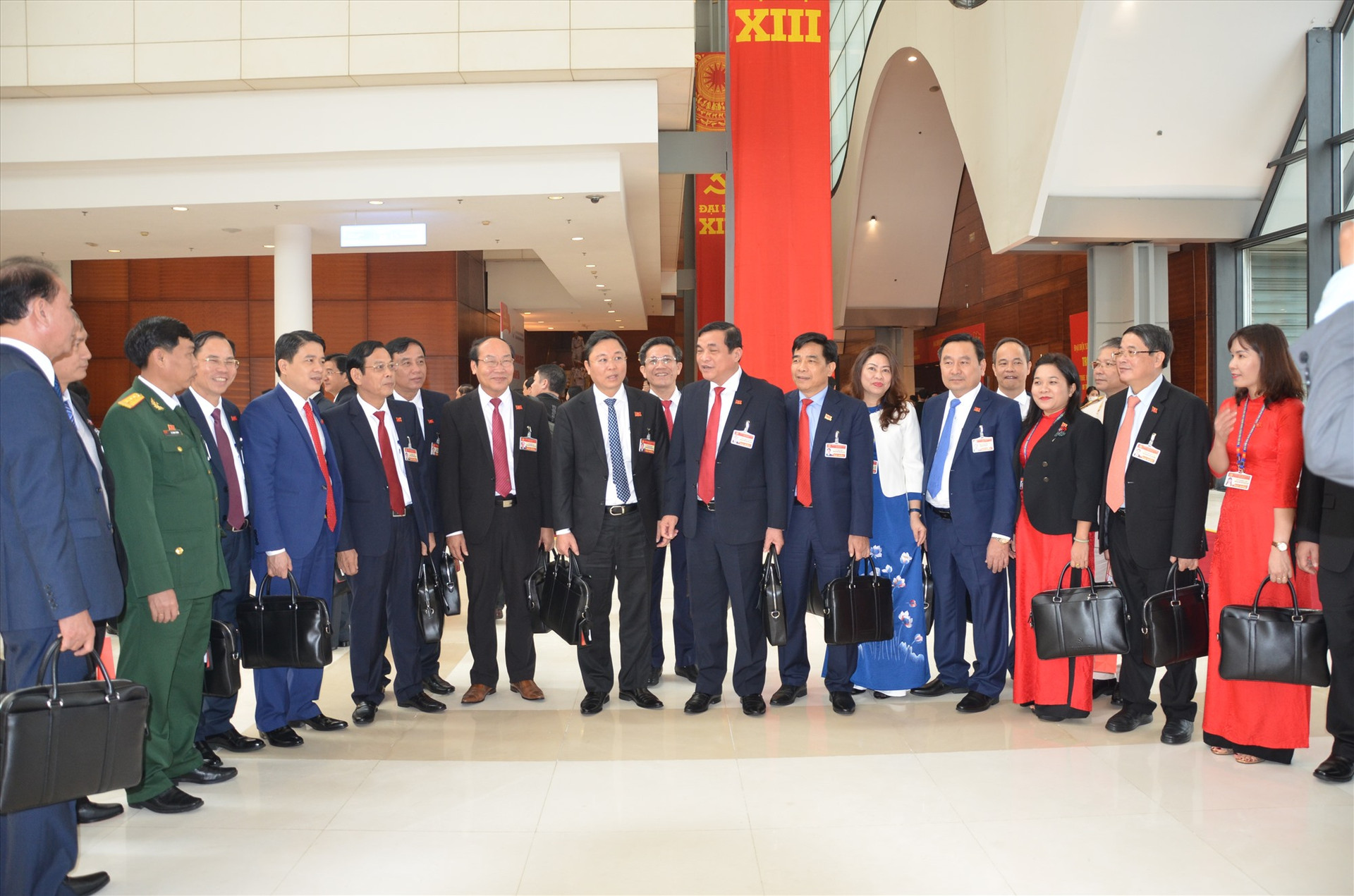 Đoàn Đại biểu Đảng bộ tỉnh Quảng Nam dự Đại hội XIII tại Trung tâm Hội nghị quốc gia. Ảnh: H.P