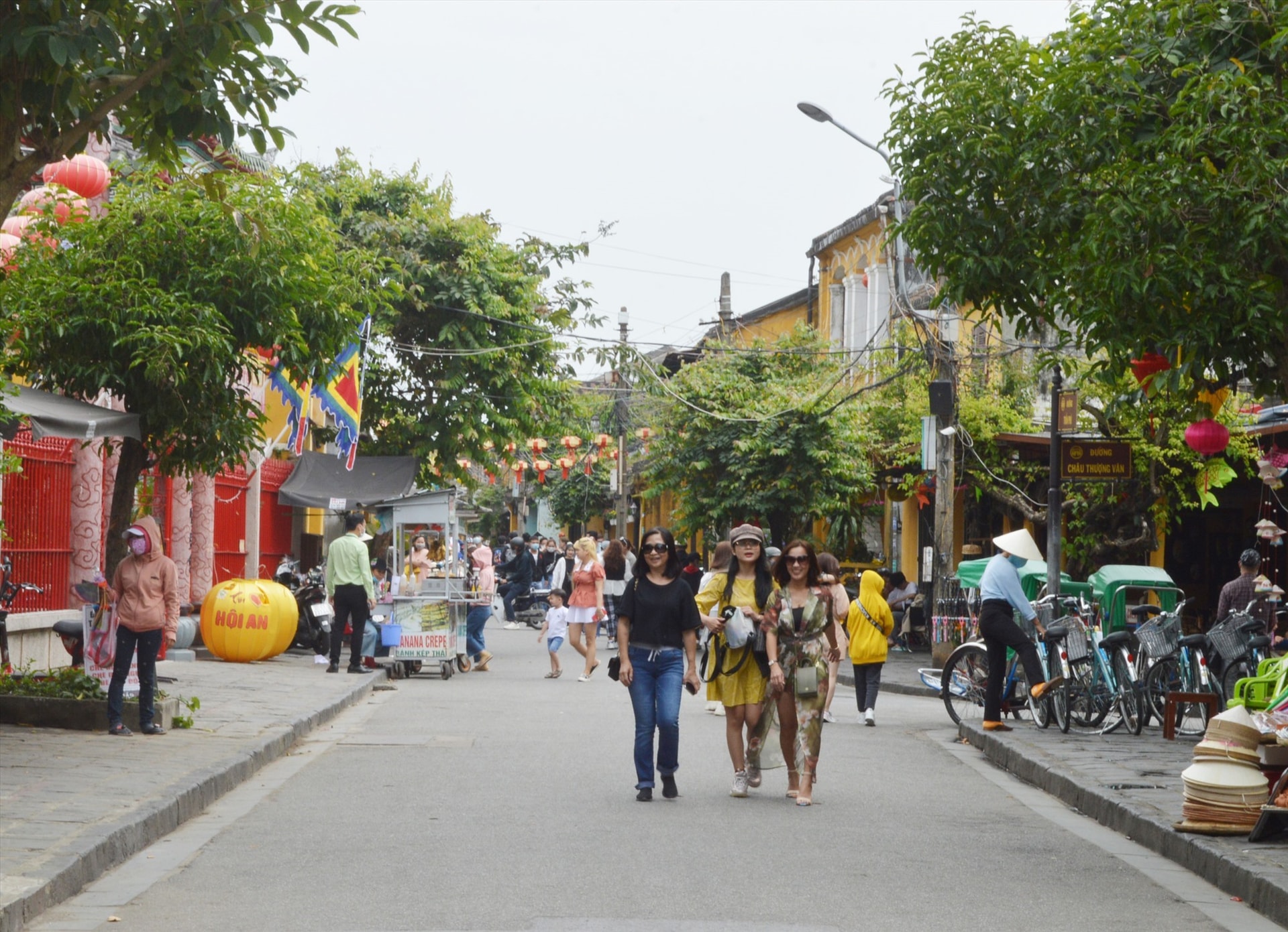 More visitors to Hoi An ancient quarter after Covid-19