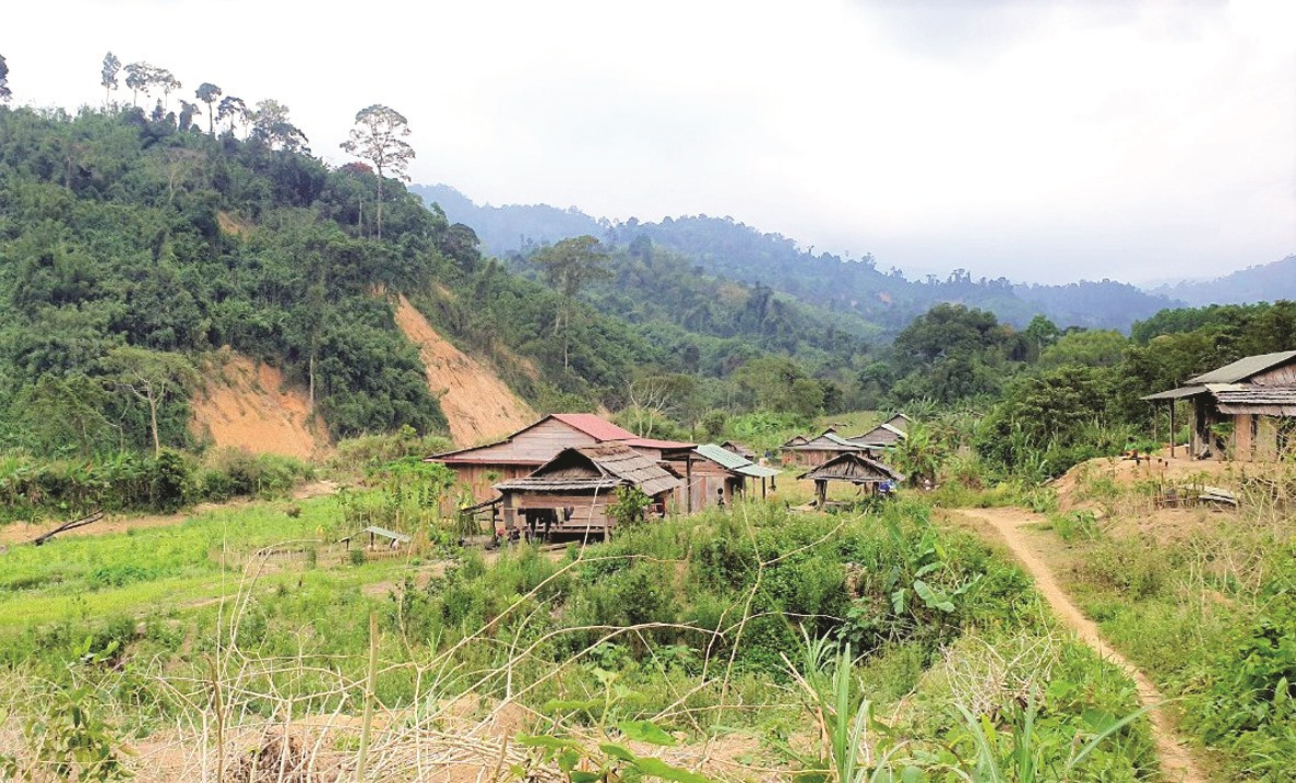 Cụm dân cư Pêtapooc - ngôi làng sát biên giới Việt - Lào.