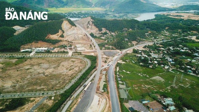 Khu vực phía tây thành phố được quy hoạch đầu tư phát triển mới các khu, cụm công nghiệp. Ảnh: TRIỆU TÙNG
